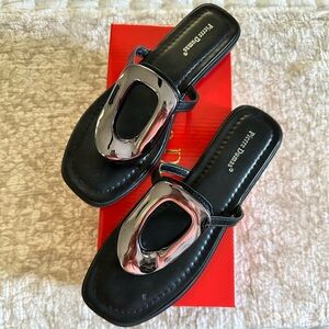 Pierre Dumas Black Sandals Slip-On Design